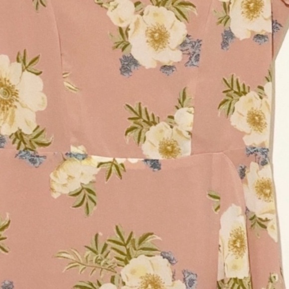 Bardot mauve floral cap sleeve back cutout dress - Picture 3 of 8